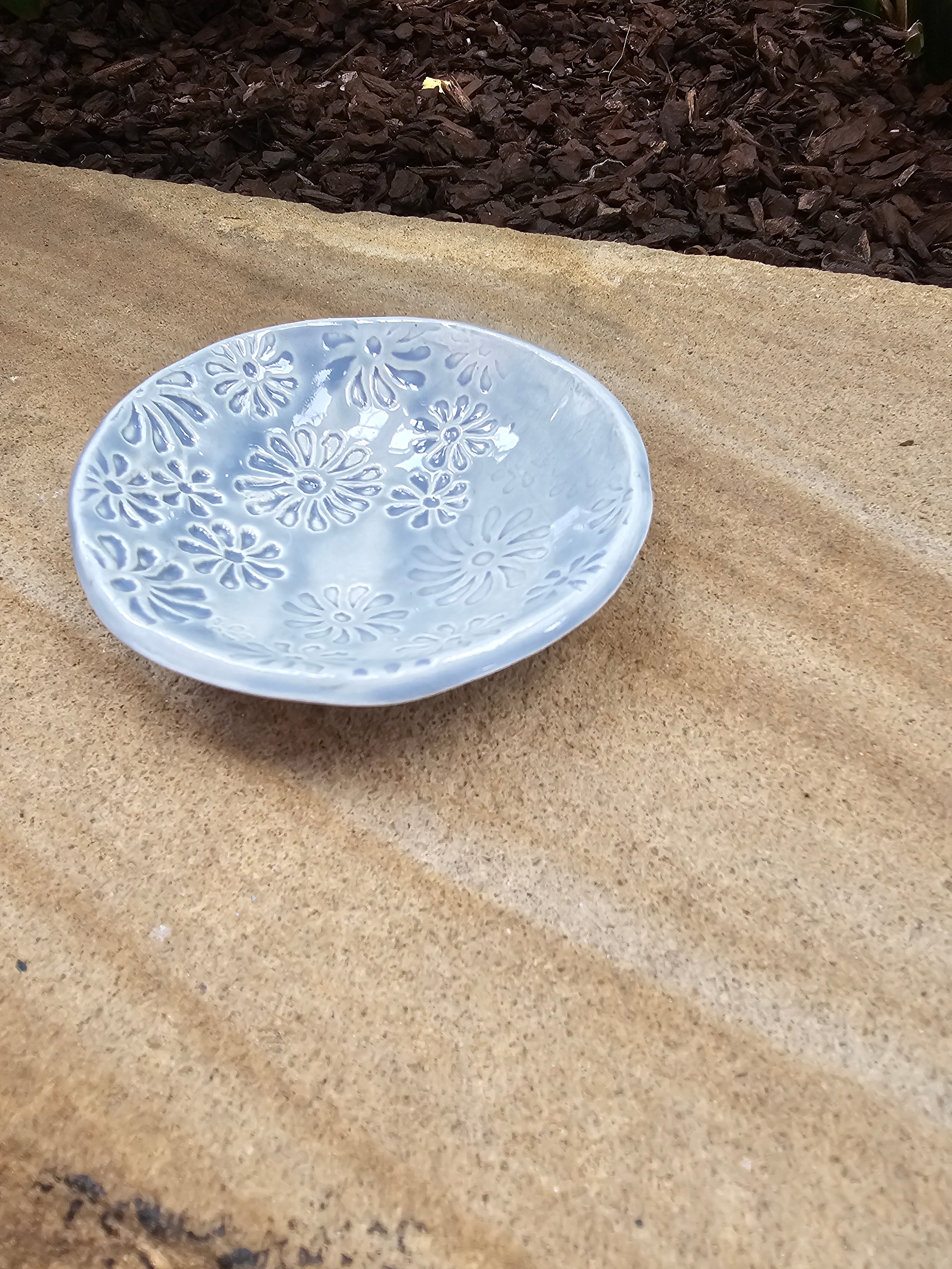 The Worker  - Daisy Ring Dish - Pale Blue