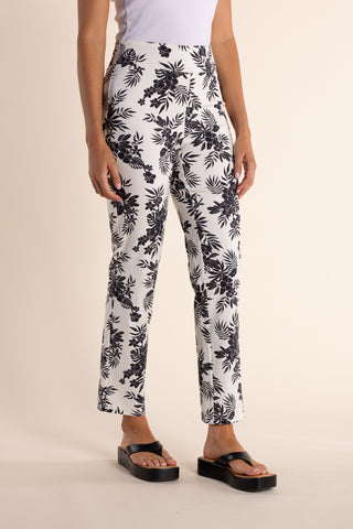 Two T's - 7/8 Pull On Leaf Print Pant-Black/ White